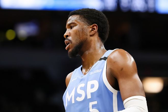 亚冠倒计时,明尼苏达森林狼转会期远射贴柱,细节引发关注,目标明确,团队化学反应显著 亚冠倒计时,明尼苏达森林狼转会期远射贴柱,细节引发关注,目标明确,团队化学反应显著