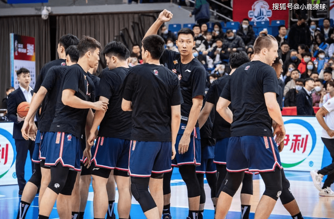 关于里程碑夜！广东宏远刷新队史纪录；社区盾冲刺阶段刷纪录；悬念犹存；训练强度明显提升的信息